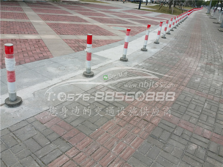 镀锌钢管警示柱