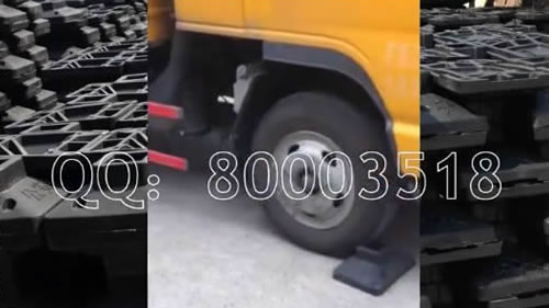 橡塑交通护栏底座货车碾压测试视频